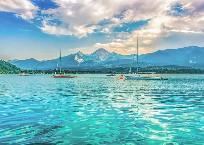 Seewaldhuettn * Oberaichwald (Carinthia)